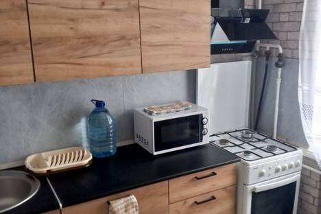 2-комнатная квартира в Краснодоне, кв-л Титова, 13