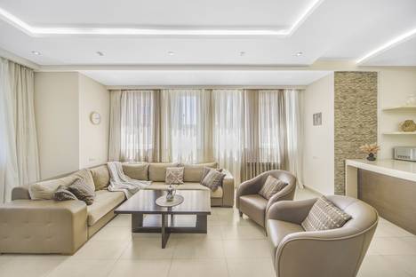 3-комнатная квартира в Ереване, ул. Арама, 4/3