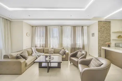 3-комнатная квартира в Ереване, ул. Арама, 4/3