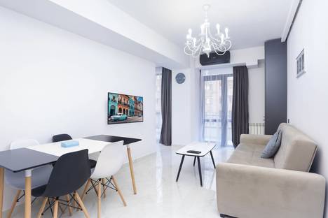 2-комнатная квартира в Ереване, ул. Пушкина, 43/1