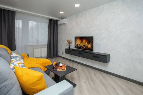 2-комнатная квартира в Новокузнецке, Новокузнецк, Кузнецкстроевский пр-кт, 20