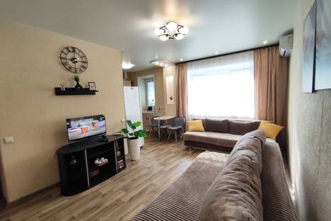 Однокомнатная квартира в аренду посуточно в Владивостоке по адресу Народный пр-кт, 43/1