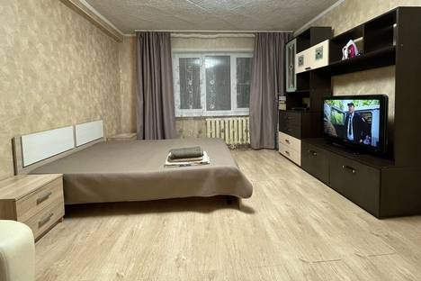 Однокомнатная квартира в аренду посуточно в Ухте по адресу Севастопольская ул., 13