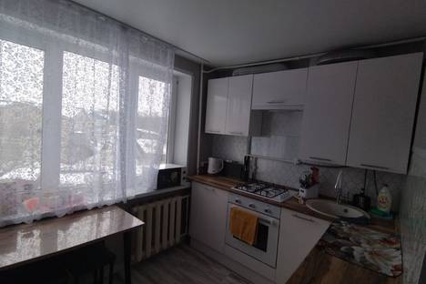 2-комнатная квартира в Новомосковске, Новомосковск, Трудовой пр-д, 8