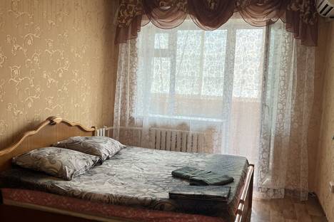 Однокомнатная квартира в аренду посуточно в Ульяновске по адресу Ульяновский пр-кт, 28