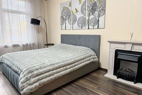 Однокомнатная квартира в аренду посуточно в Москве по адресу Верейская ул., 29