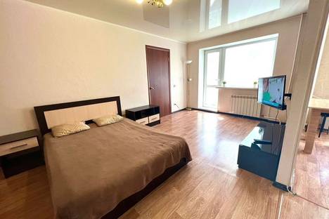 Двухкомнатная квартира в аренду посуточно в Златоусте по адресу пр-кт им. Ю.А. Гагарина, 5-я лн., 6