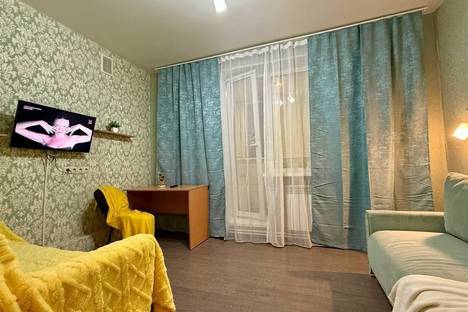 Однокомнатная квартира в аренду посуточно в Ульяновске по адресу ул. Генерала Кашубы, 1