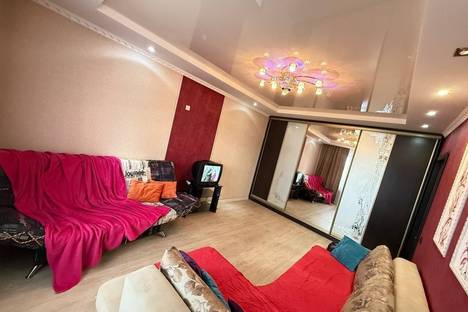 Двухкомнатная квартира в аренду посуточно в Ульяновске по адресу пр-кт Генерала Тюленева, 28