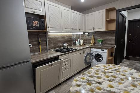 Двухкомнатная квартира в аренду посуточно в Твери по адресу Пролетарская наб., 10