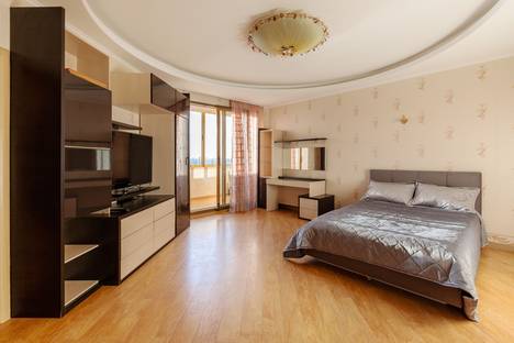 2-комнатная квартира в Санкт-Петербурге, ул. Савушкина, 36