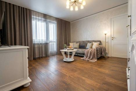 2-комнатная квартира в Красноярске, ул. Карла Маркса, 19