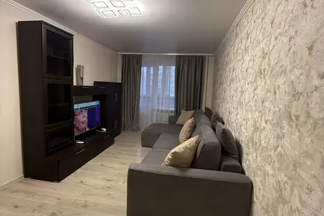 1-комнатная квартира в Азове, Московская ул., 75/77