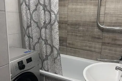 3-комнатная квартира в Лунинце, Красная ул., 115А