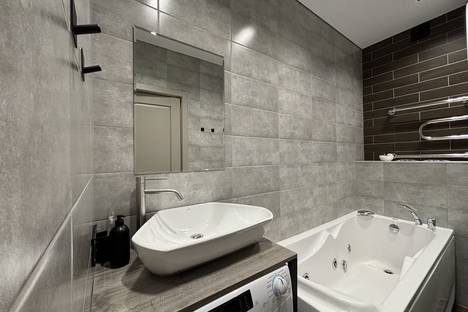 Однокомнатная квартира в аренду посуточно в Казани по адресу ул. Аметьевская мгстр., 16к2