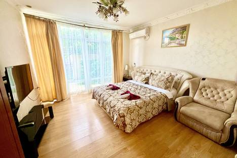 1-комнатная квартира в Ялте, ул. Дражинского, 18А