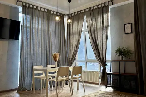 2-комнатная квартира в Домбае, Карачаевская ул., 60