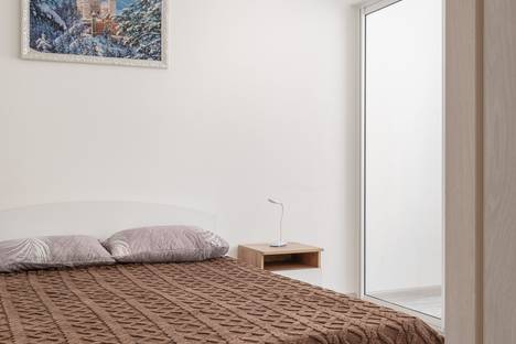 Однокомнатная квартира в аренду посуточно в Екатеринбурге по адресу Онежская ул., 4