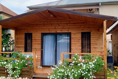 Дом в Гудауте, Гудаута, ул. Чанба, 10