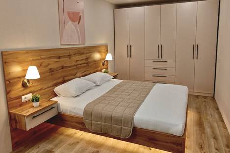 Двухкомнатная квартира в аренду посуточно в Ульяновске по адресу ул. Карла Маркса, 24/12