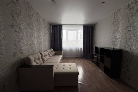 Двухкомнатная квартира в аренду посуточно в Апрелевке по адресу ул. Ленина, 6