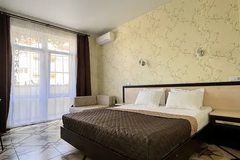 Комната в Витязеве, Витязево, ул. Воина Шембелиди, 10