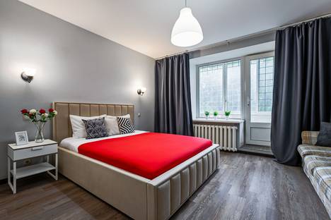 3-комнатная квартира в Москве, Украинский б-р, 6