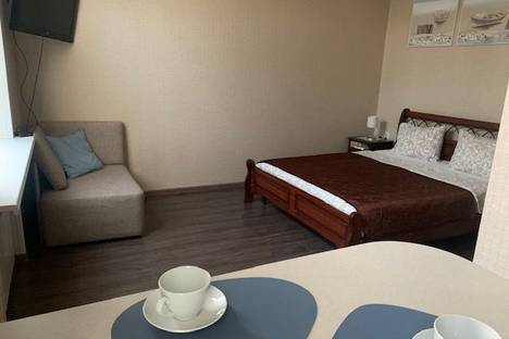 Однокомнатная квартира в аренду посуточно в Артёме по адресу ул. Кирова, 38