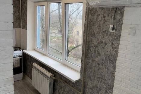 2-комнатная квартира в Шахтёрске, Шахтёрск, 7-й мкр., 33