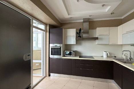 2-комнатная квартира в Южно-Сахалинске, пр-кт Победы, 5