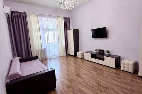 2-комнатная квартира в Симферополе, Екатерининская ул., 42