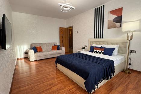 2-комнатная квартира в Нижневартовске, ул. 60 лет Октября, 88