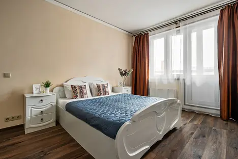 2-комнатная квартира в Москве, Сходненская ул., 23