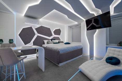 Однокомнатная квартира в аренду посуточно в Санкт-Петербурге по адресу Коломяжский пр-кт, 13к2