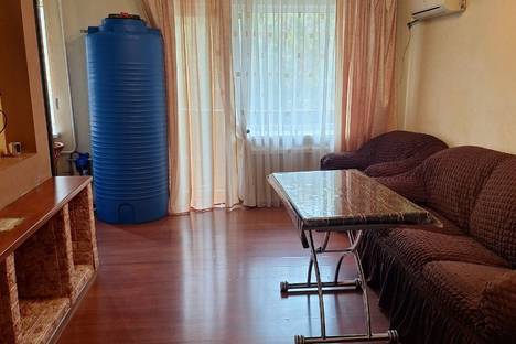 2-комнатная квартира в Донецке, Донецк, б-р Шевченко, 6