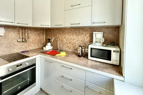 2-комнатная квартира в Южно-Сахалинске, Тихоокеанская ул., 14