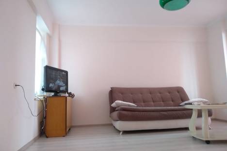 3-комнатная квартира в Сухуме, ул. Эшба, 195