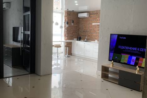 2-комнатная квартира в Новокузнецке, пр-кт Н.С. Ермакова, 18