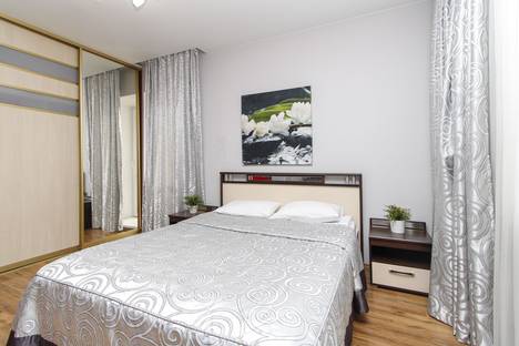 Однокомнатная квартира в аренду посуточно в Тюмени по адресу Мельничная ул., 83к4