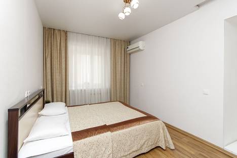 Двухкомнатная квартира в аренду посуточно в Тюмени по адресу Мельничная ул., 83к4