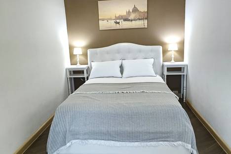 2-комнатная квартира в Екатеринбурге, ул. Карла Либкнехта, 16