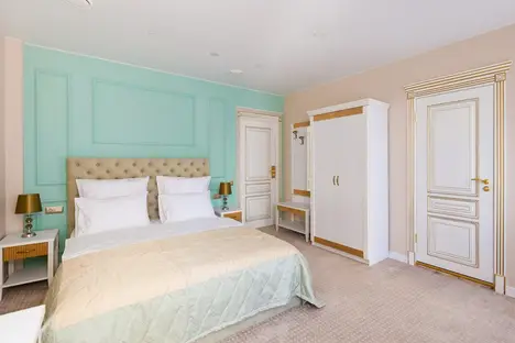 Комната в Москве, Дмитровский пер., 3с1