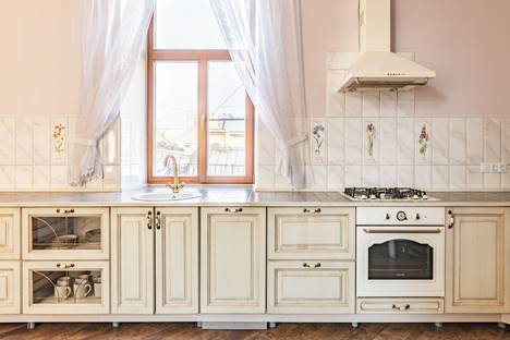 3-комнатная квартира в Санкт-Петербурге, Невский пр-кт, 65