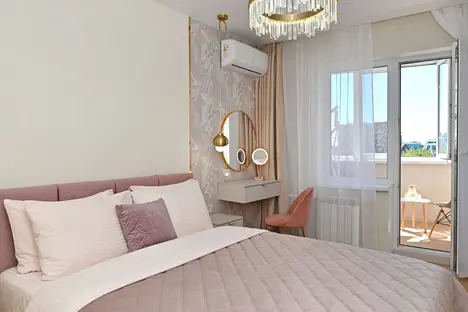 3-комнатная квартира в Калининграде, Калининград, Октябрьская ул., 13