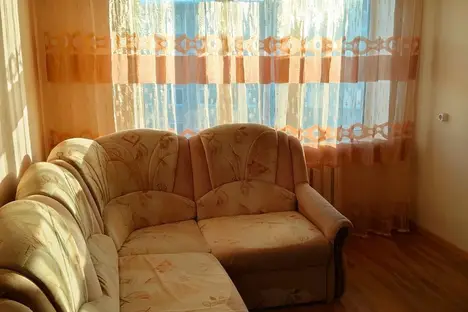 2-комнатная квартира в Магадане, ул. Коммуны, 13