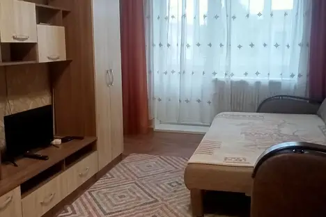 1-комнатная квартира в Валуйках, Привокзальная пл., 1