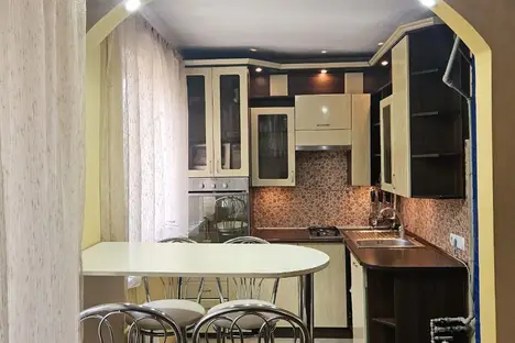 3-комнатная квартира в Донецке, Донецк, ул. Марии Ульяновой, 58