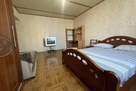 3-комнатная квартира в Саратове, Ильинская пл., 3