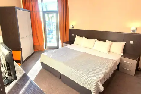 2-комнатная квартира в Астрахани, Астрахань, ул. Адмирала Нахимова, 60В