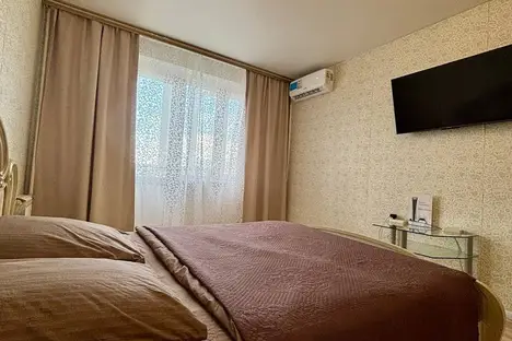 1-комнатная квартира в Курске, пр-кт Вячеслава Клыкова, 28